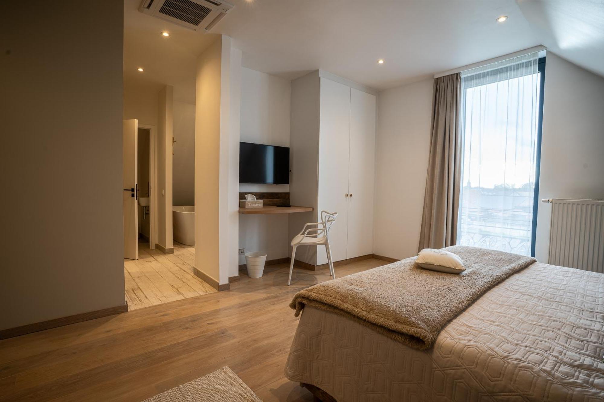 Bed and Breakfast Les Arbres Sous Le Vent A 10 Min De Pairi Daiza Jurbise Exterior foto