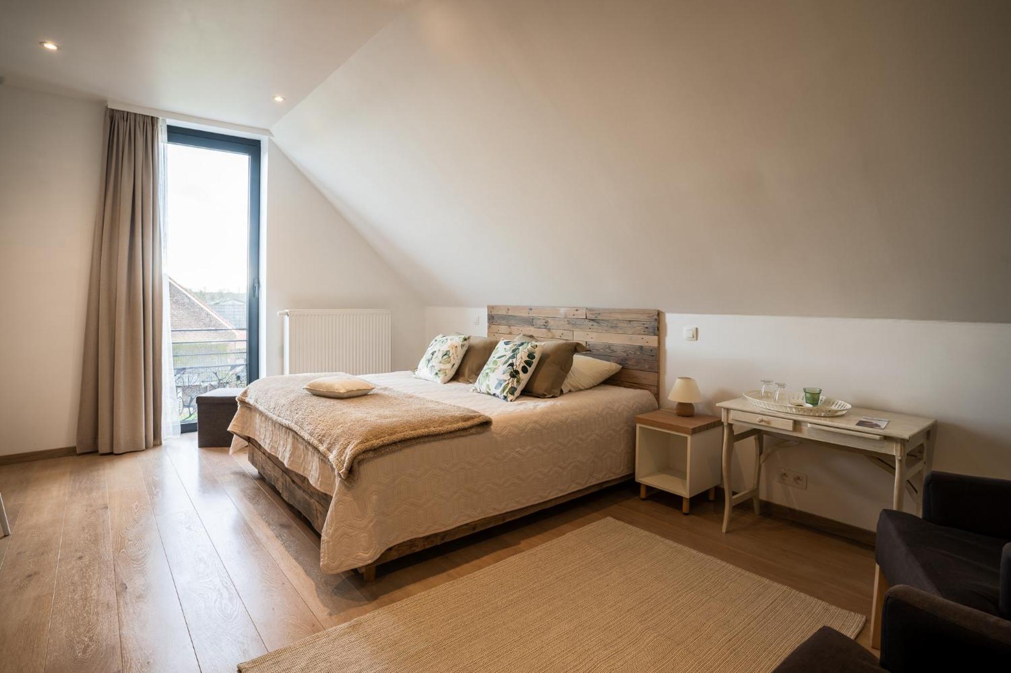 Bed and Breakfast Les Arbres Sous Le Vent A 10 Min De Pairi Daiza Jurbise Exterior foto